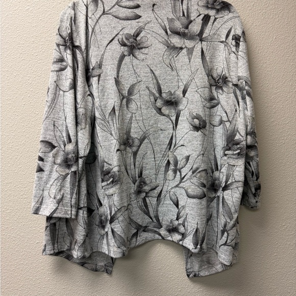 Alfred Dunner Gray Floral 2pc Cardigan Tank Set L Stretch - Picture 5 of 8